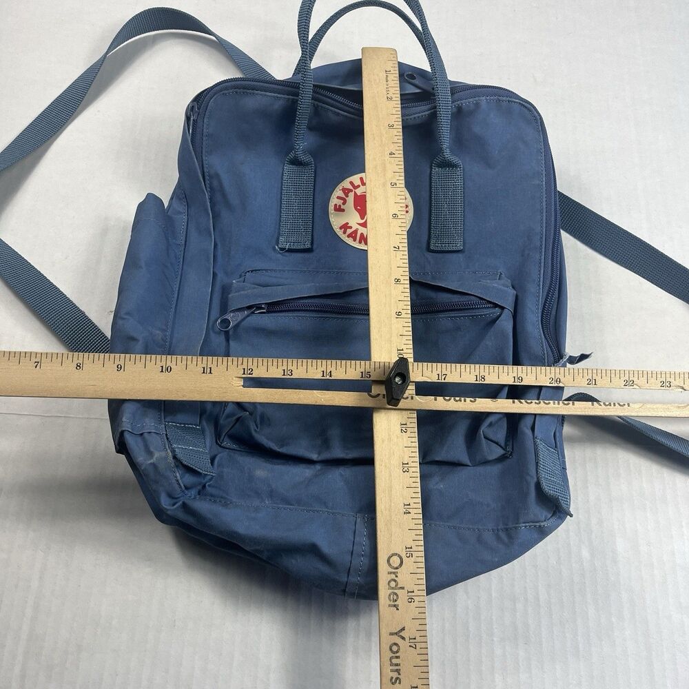 Fjallraven Kanken Backpack Blue Everyday School Outdoor Compact Lightweight WORN - Picture 8 of 11